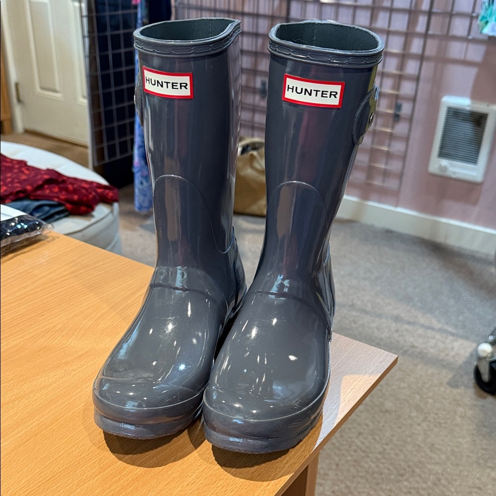 Hunter Charcoal Glossy short calf Boots